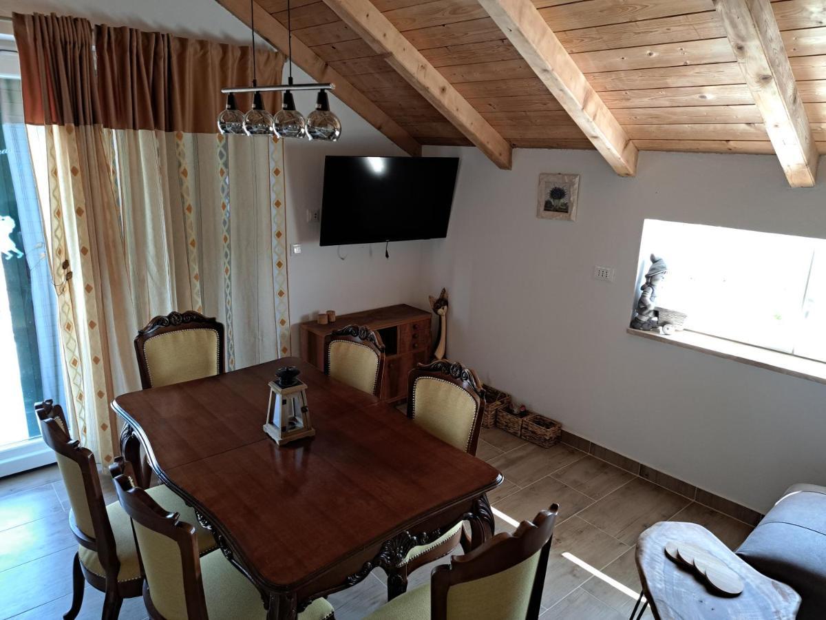 Villa Casa Mia Gornji Seget Buitenkant foto